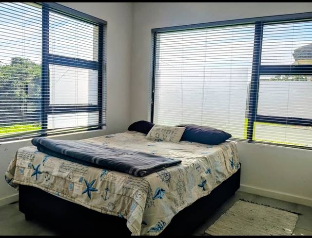 3 BEDROOM HOUSE FOR SALE IN ASTON BAY